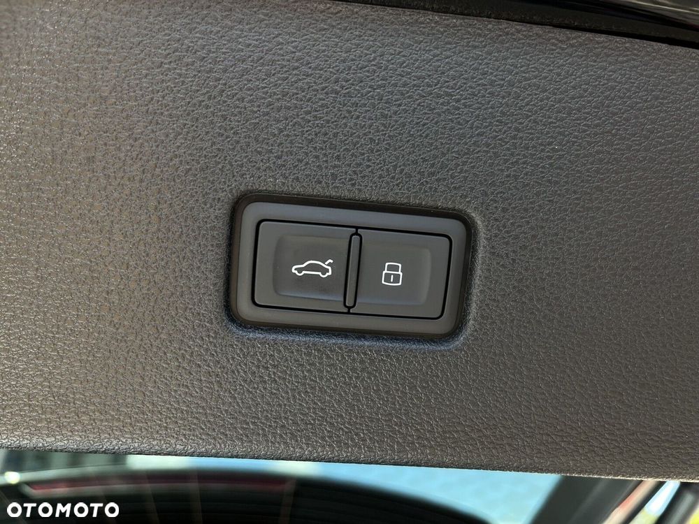 Audi SQ8 - 18