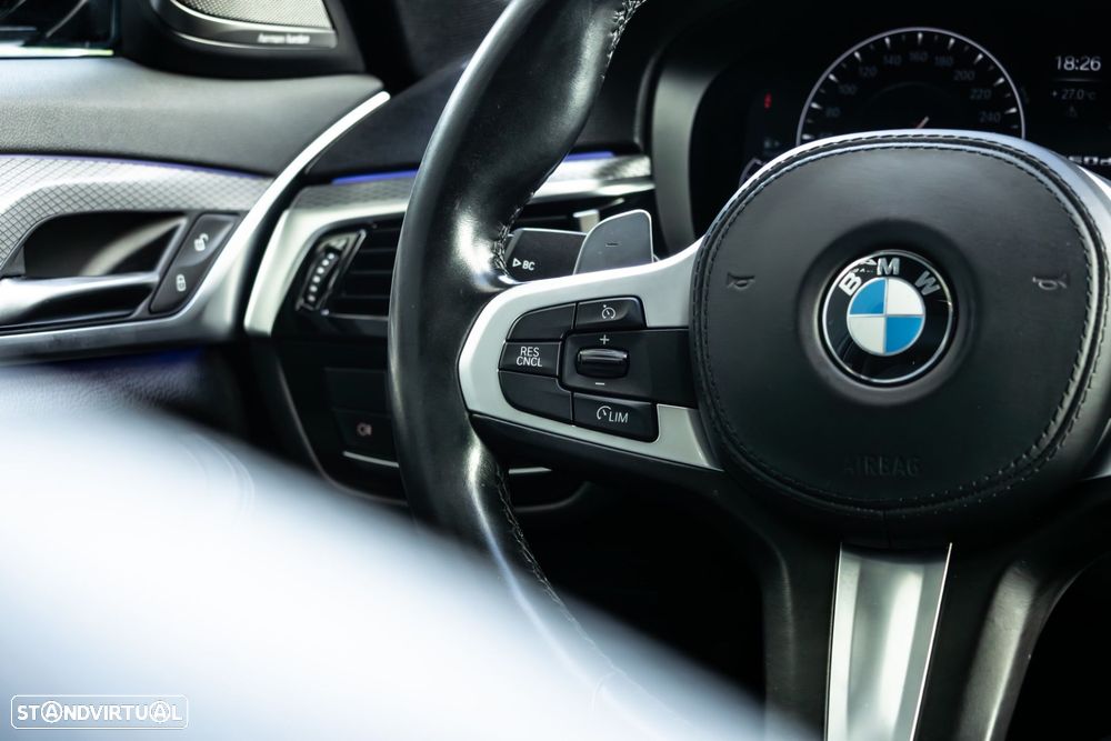 BMW M550d xDrive Auto - 21