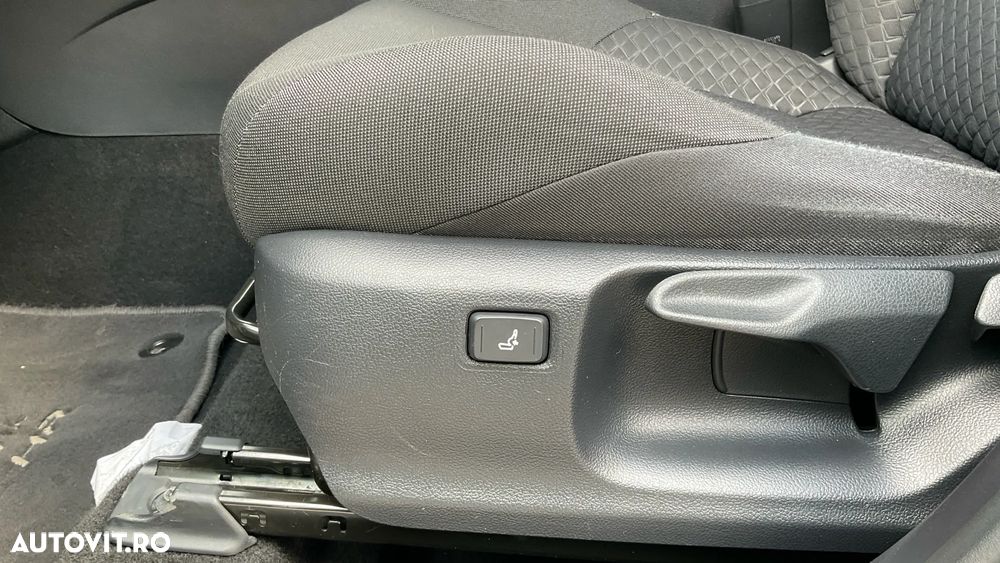 Toyota C-HR 1.8 HSD 122 CP 4x2 CVT Core - 32