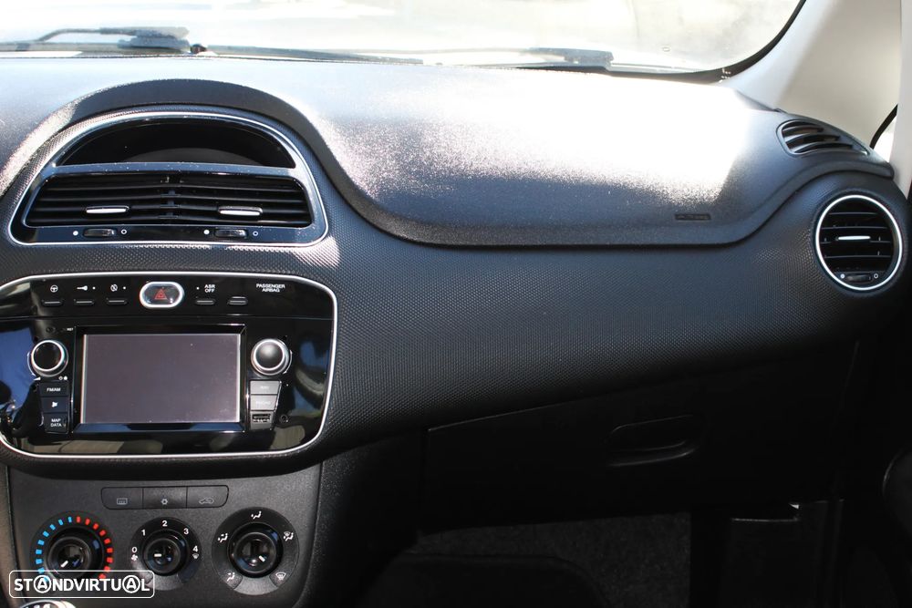 Fiat Punto - 18