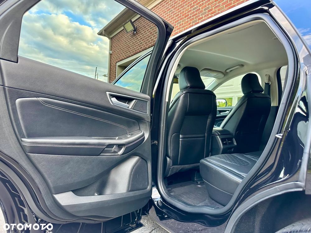 Ford Edge - 13