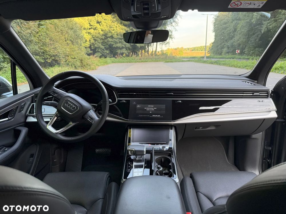 Audi Q7 - 9