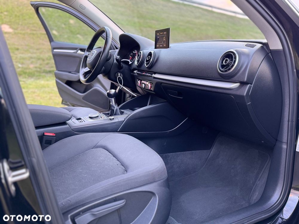 Audi A3 Sportback - 28