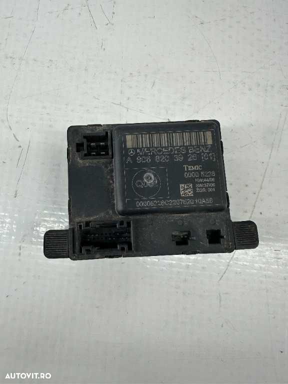 Dezmembrari Mercedes-Benz Sprinter 906 Modul usa fata 906/ A9068203926 - 1
