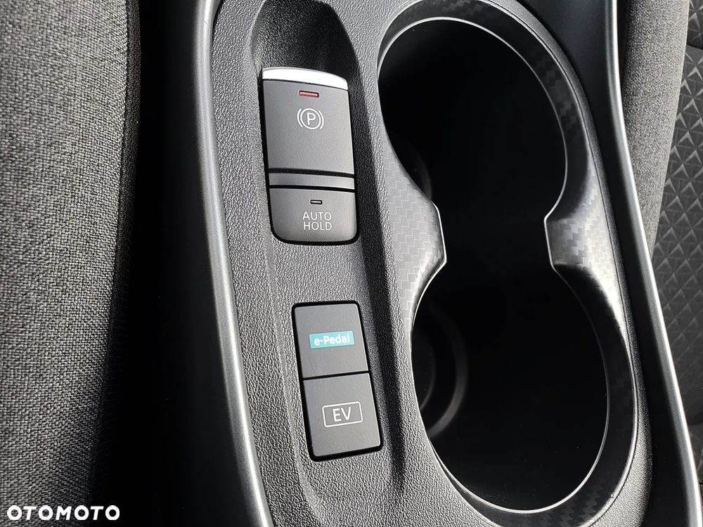 Nissan Juke 1.6 Hybrid N-Connecta AMT - 18