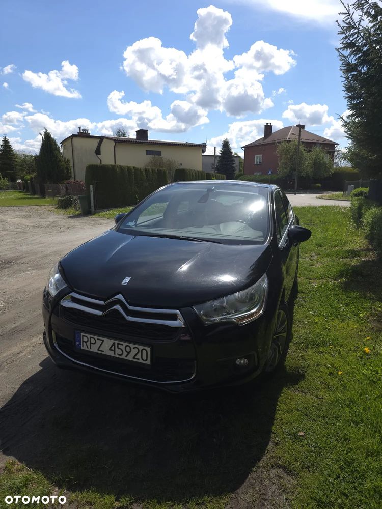 Citroën DS4 1.6 HDi SoChic - 1