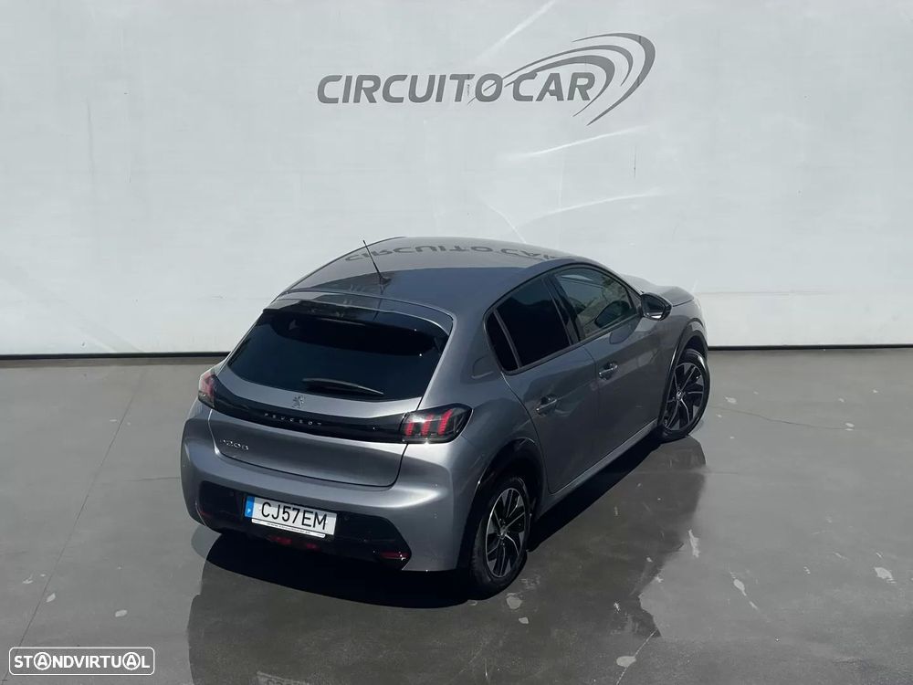 Peugeot e-208 50 kWh Allure - 11