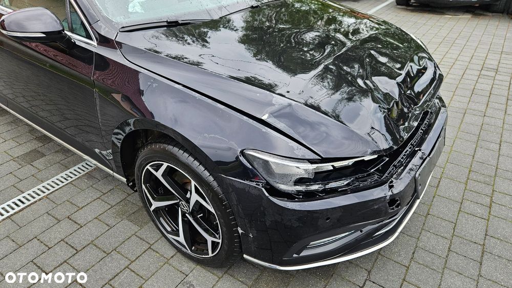Volkswagen Passat 2.0 TDI SCR DSG Business - 9