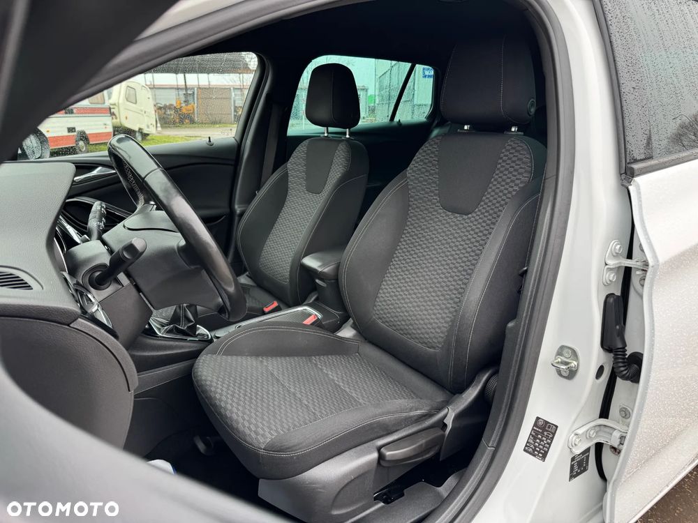 Opel Astra 1.4 Turbo Start/Stop Innovation - 4