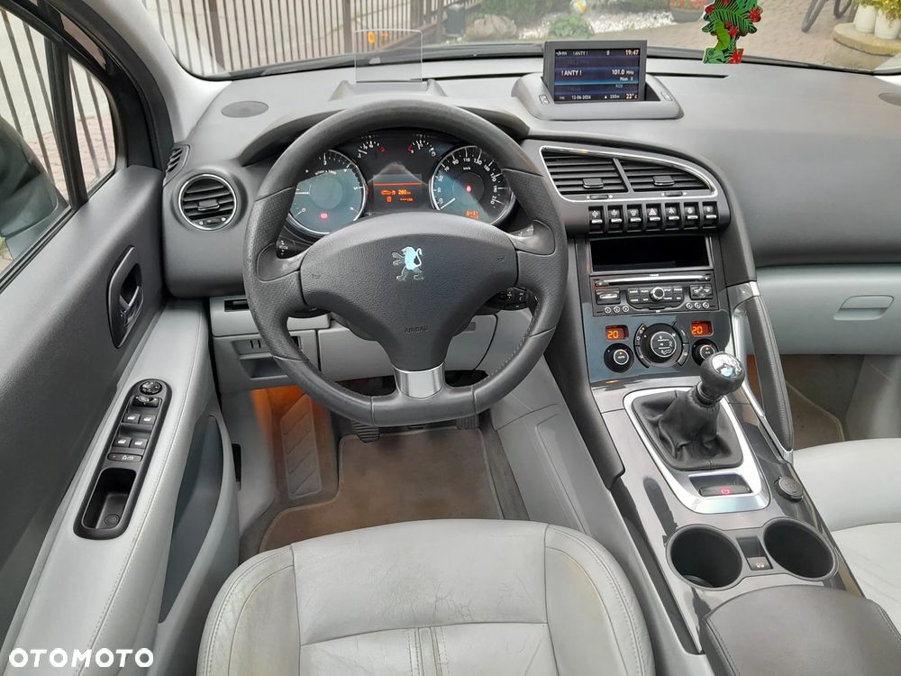 Peugeot 3008 2.0 HDi Allure - 6