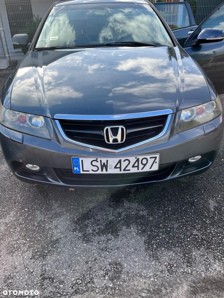 Honda Accord Tourer 2.4 i Automatik Executive - 3