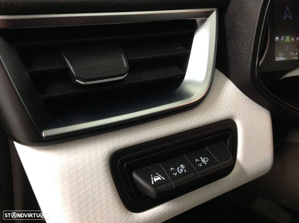 Renault Clio 1.0 TCe Techno - 19