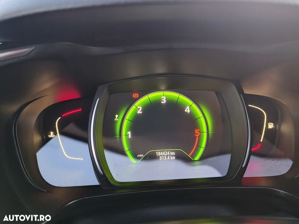 Renault Kadjar Energy dCi 130 LIMITED - 11