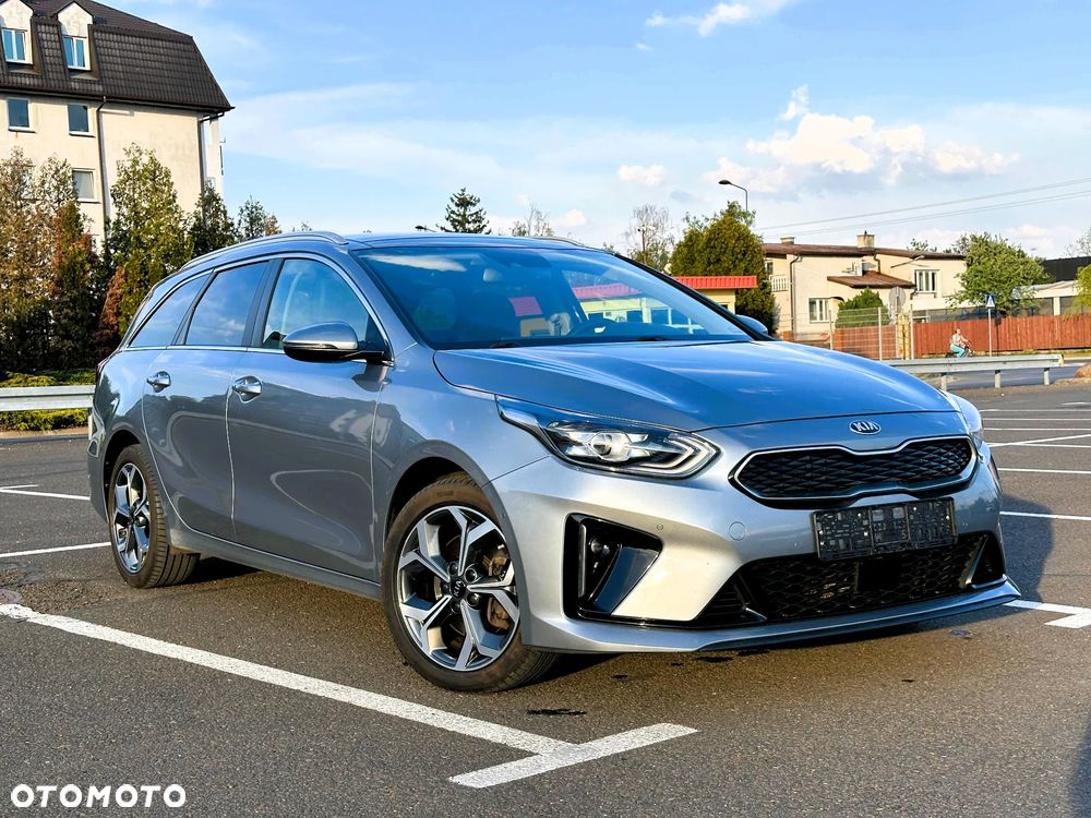 Kia Ceed 1.6 GDI DCT OPF Platinum Edition - 7
