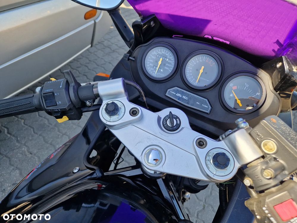 Suzuki GSX-F - Katana - 19