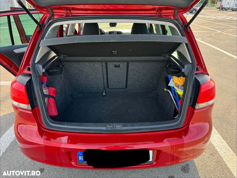 Volkswagen Golf 1.6 TDI BlueMotion Technology DPF Comfortline - 4