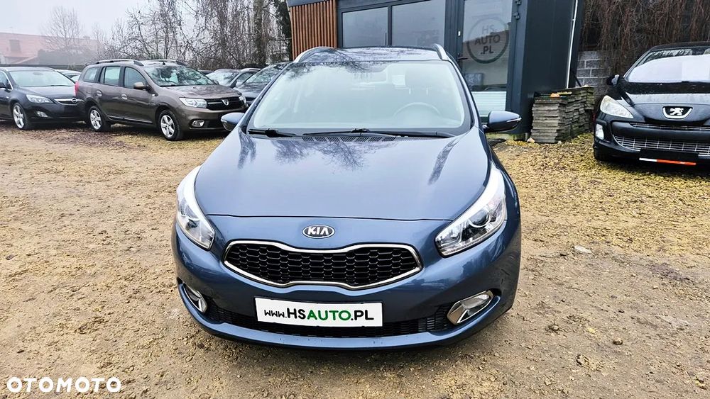 Kia Ceed 1.6 GDI Platinum Edition - 4