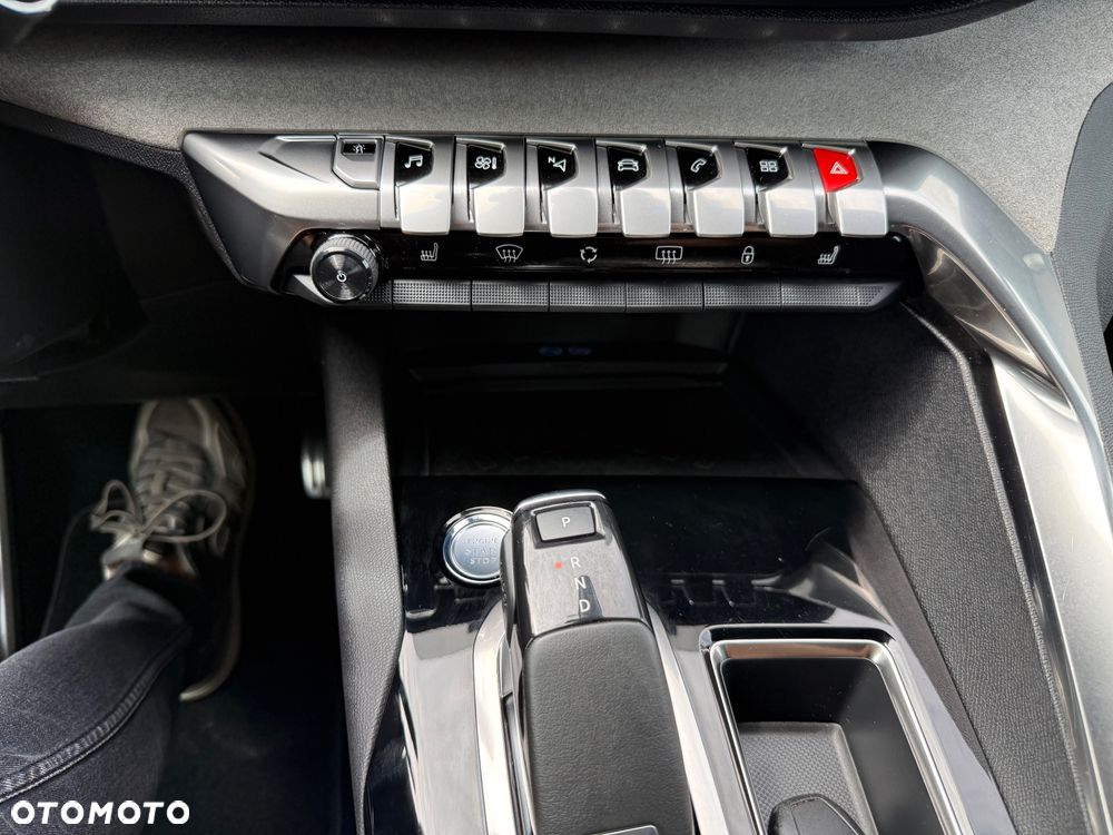 Peugeot 5008 BlueHDi 180 EAT8 GT - 16