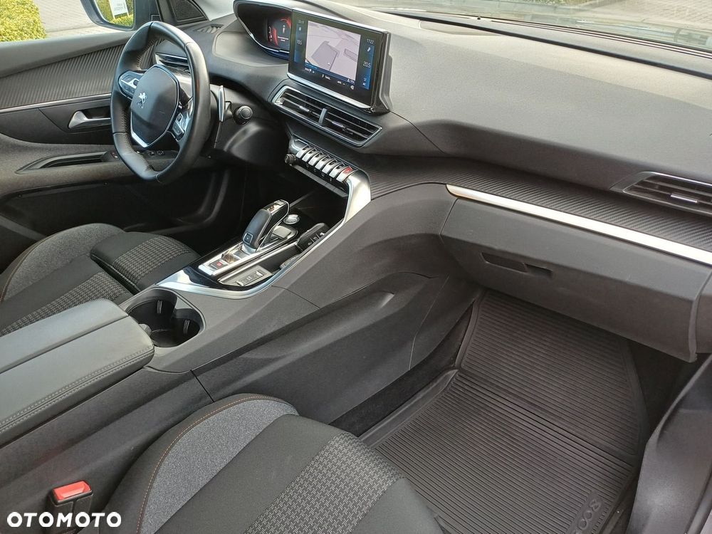 Peugeot 3008 1.2 PureTech Active Pack S&S EAT8 - 13