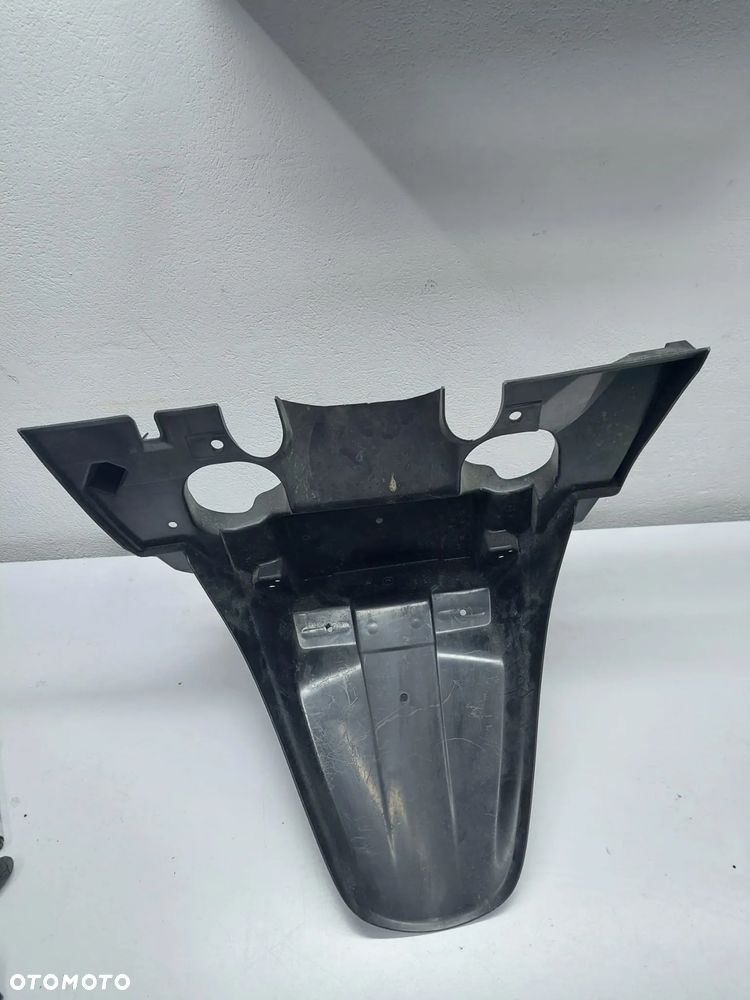 Suzuki Burgman UH125/UH200 L4 L5 - 3