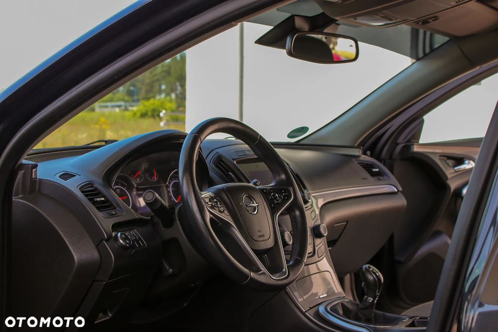 Opel Insignia 2.0 CDTI Executive S&S - 33