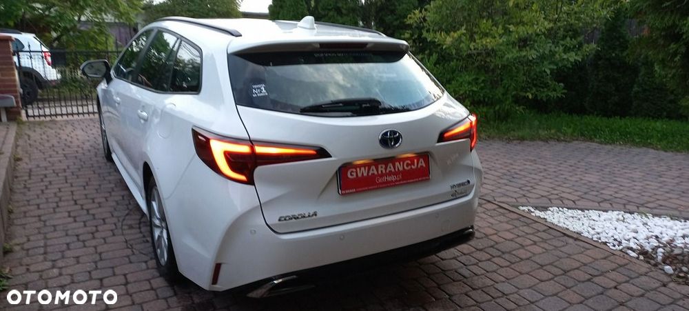 Toyota Corolla 1.8 Hybrid Comfort - 39