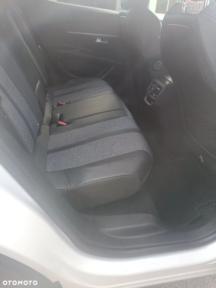 Peugeot 3008 BlueHDi 130 Stop & Start EAT8 Active Business-Paket - 15