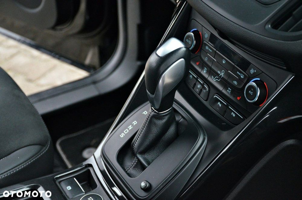 Ford Kuga - 22