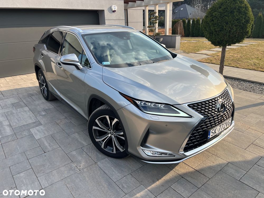 Lexus NX - 1