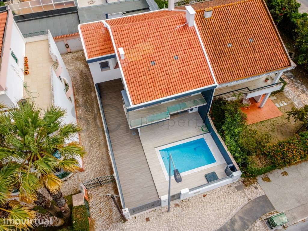 Moradia T4 na Costa da Caparica com piscina - Grande imagem: 3/60