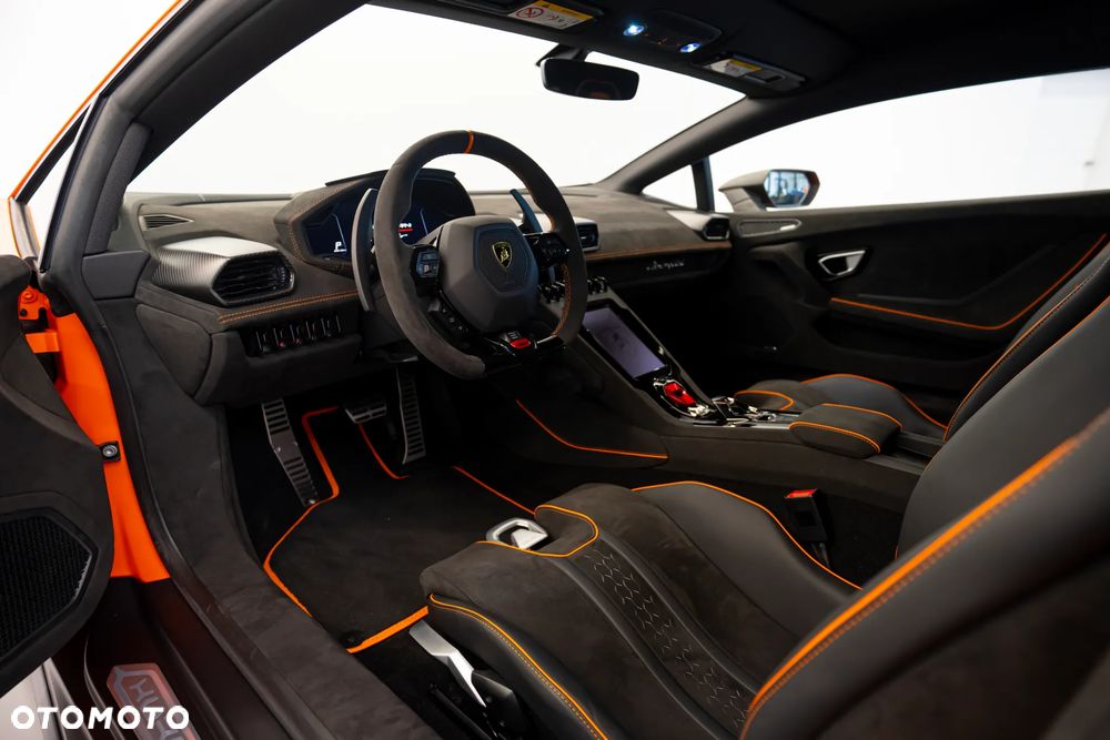 Lamborghini Huracan - 16
