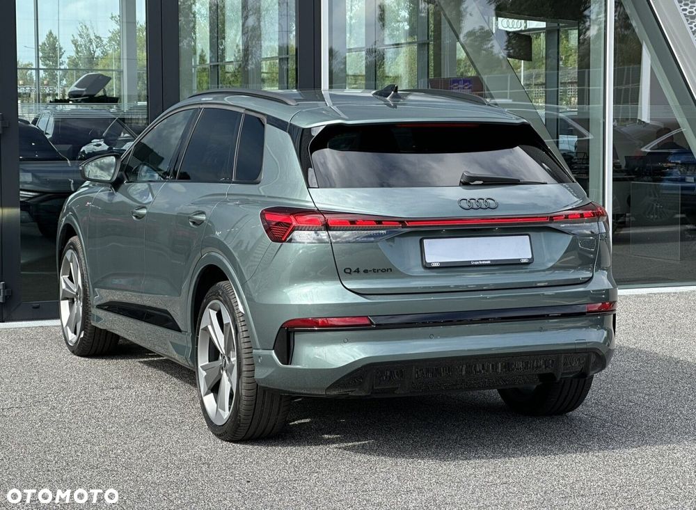 Audi Q4 e-tron - 9