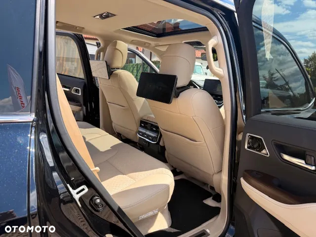 Toyota Land Cruiser - 10