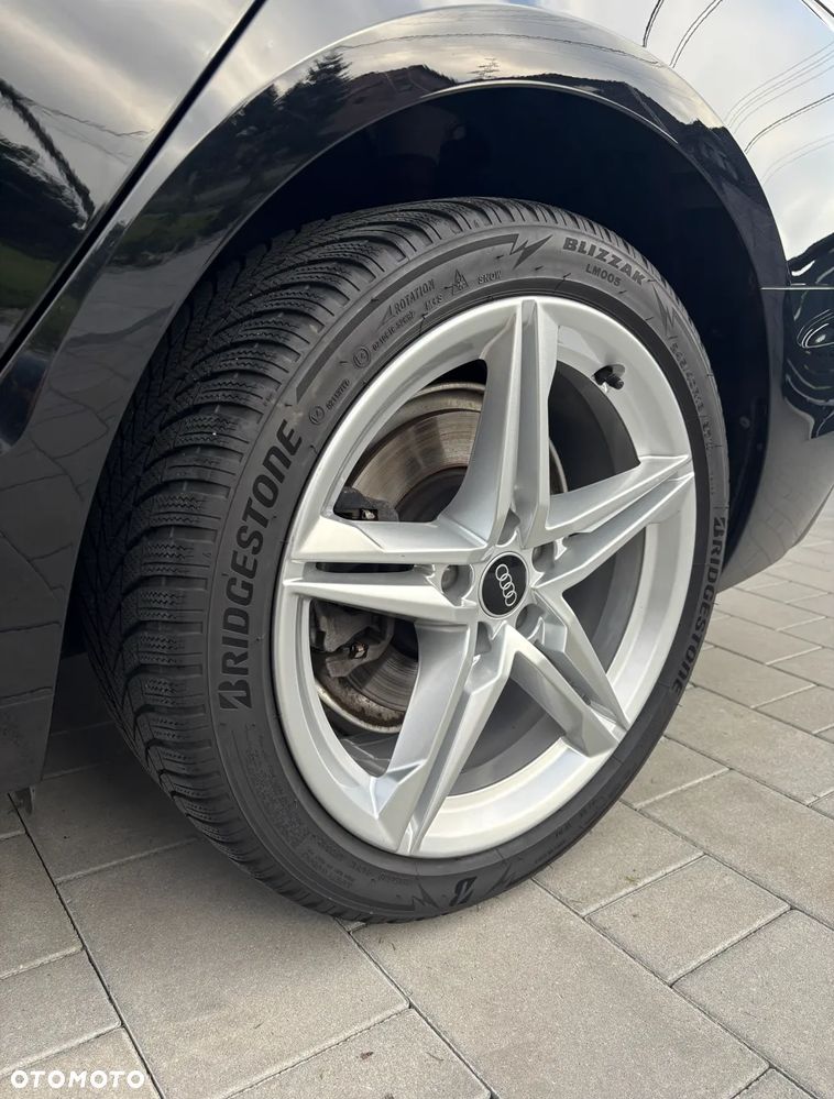 Audi A4 Limousine 35 TFSI S tronic advanced - 9