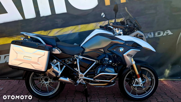 BMW R