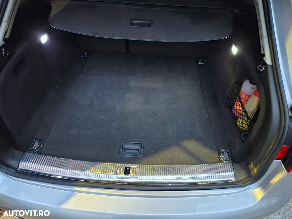 Audi A4 Avant 2010 photo 5
