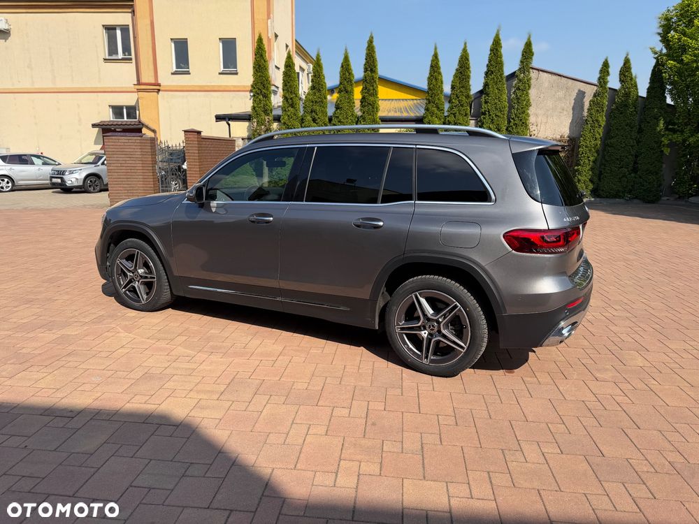 Mercedes-Benz GLB 250 4-Matic AMG Line 8G-DCT - 13