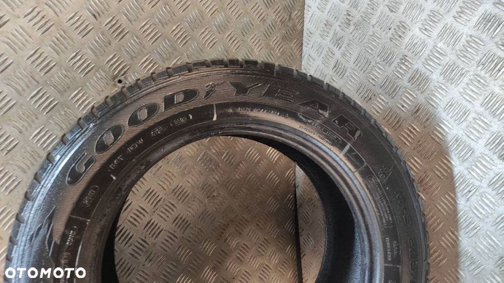 OPONY ZIMOWE 205/60R16 2009R GOODYEAR ULTRAGRIPP 7 - 6
