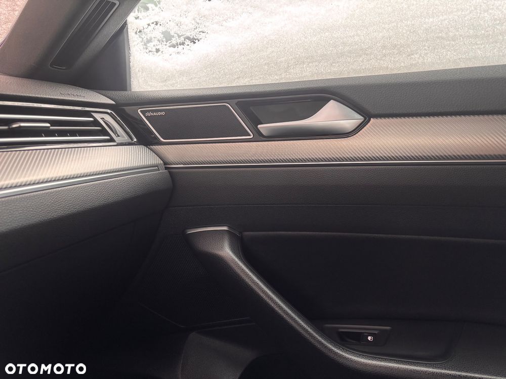 Volkswagen Arteon 2.0 TSI R-Line DSG - 9