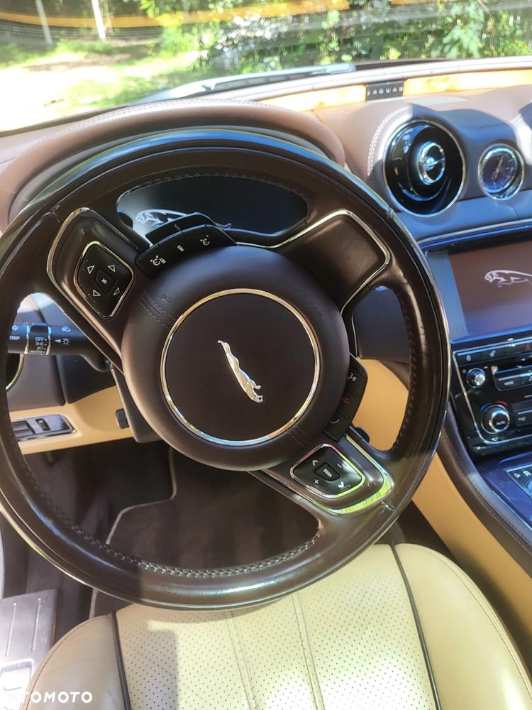 Jaguar XJ 5.0 V8 Premium Luxury - 9