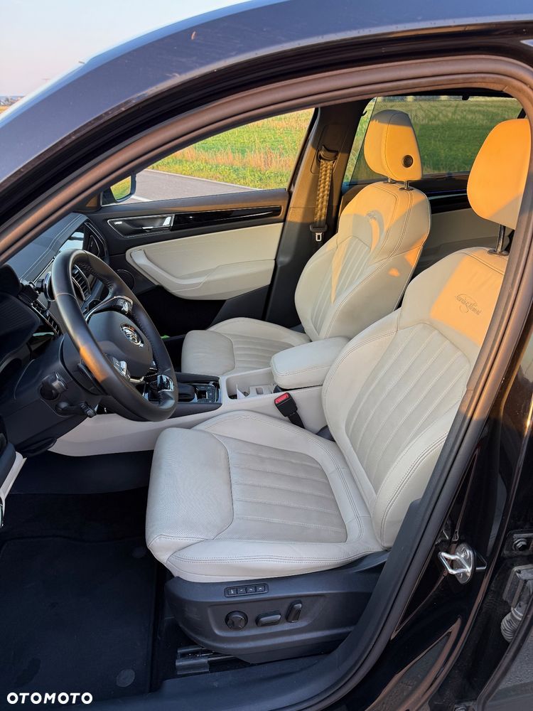 Skoda Kodiaq 2.0 TSI 4x4 L&K DSG - 12