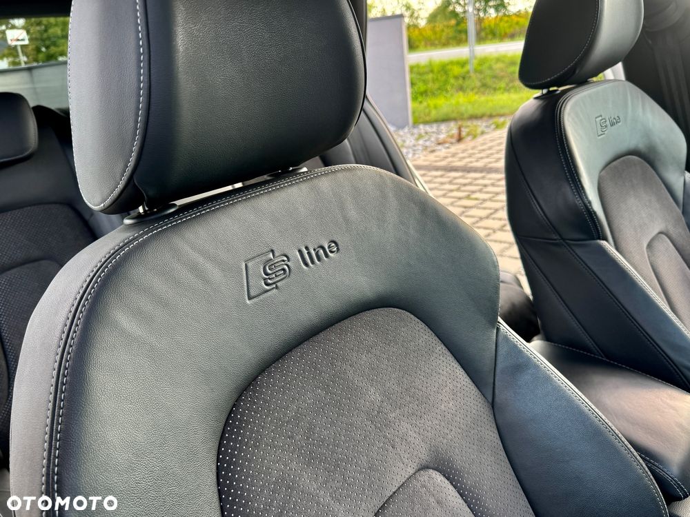 Audi A4 Avant 2.0 TDI DPF clean diesel S line Sportpaket - 29
