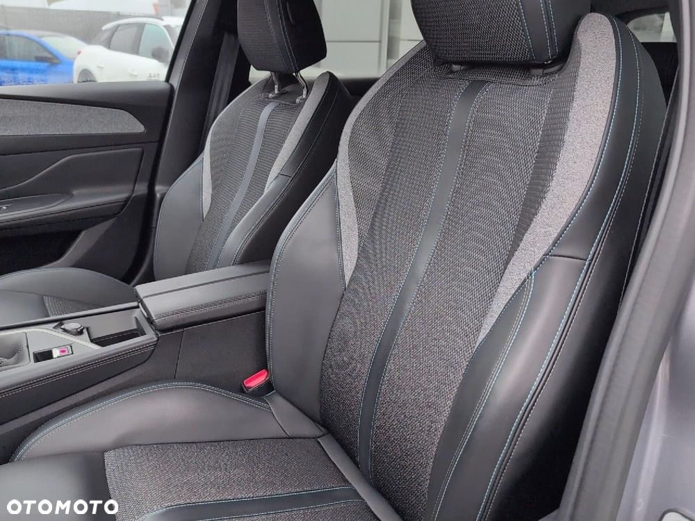 Peugeot 308 1.2 PureTech Allure Pack S&S - 30