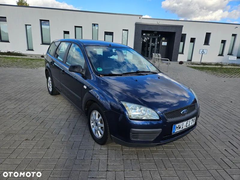Ford Focus 1.4 16V Ambiente - 17