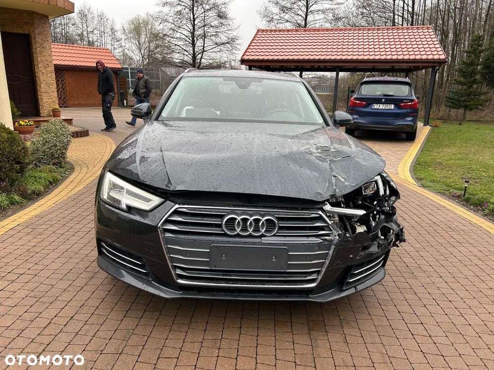 Audi A4 Avant 2.0 TDI S tronic - 12