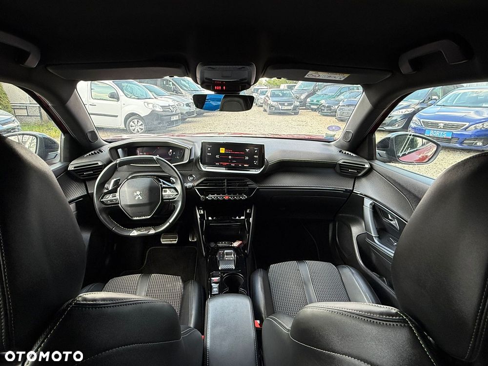 Peugeot 2008 PureTech 130 EAT8 GT Pack - 16