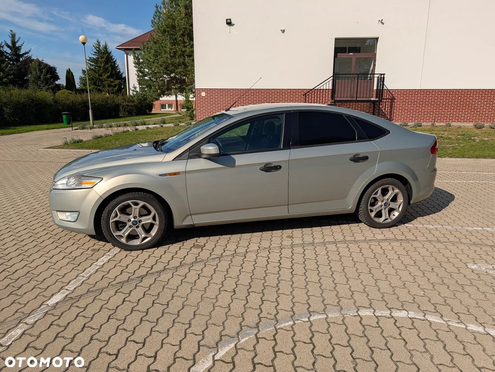Ford Mondeo 2.0 TDCi Ghia - 5