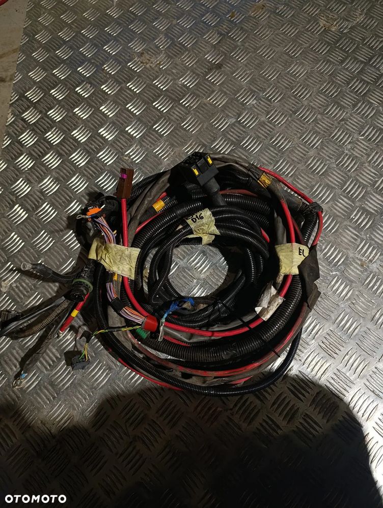 ELEKTRYKA KABLE PRZEWODY WIĄZKI RENAULT GAMA D EURO 6 DTI 5 DTI 8 - 1