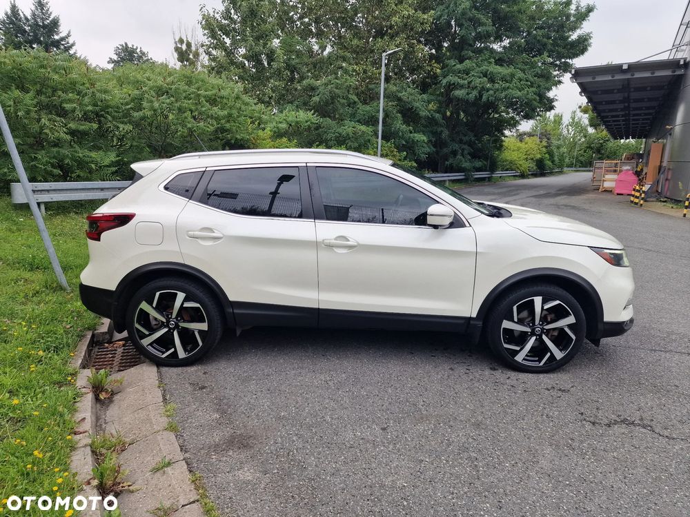 Nissan Qashqai - 4
