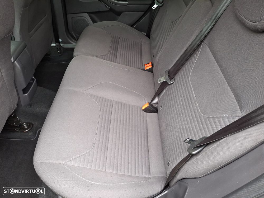 Ford Focus - 7